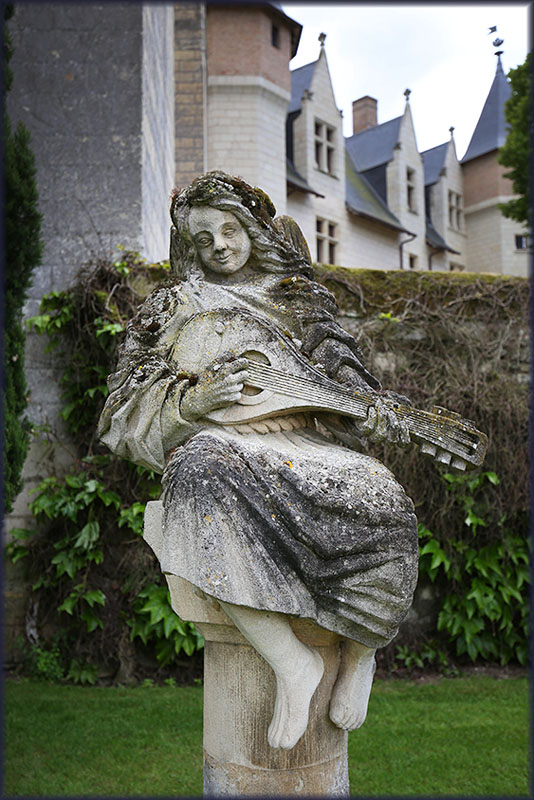 Montreuil-Bellay Chateau